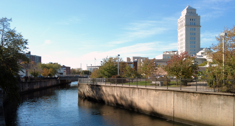 Elizabeth-River-and-County-Courthouse.jpg