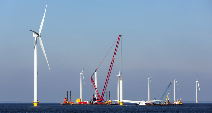 Offshore wind construction